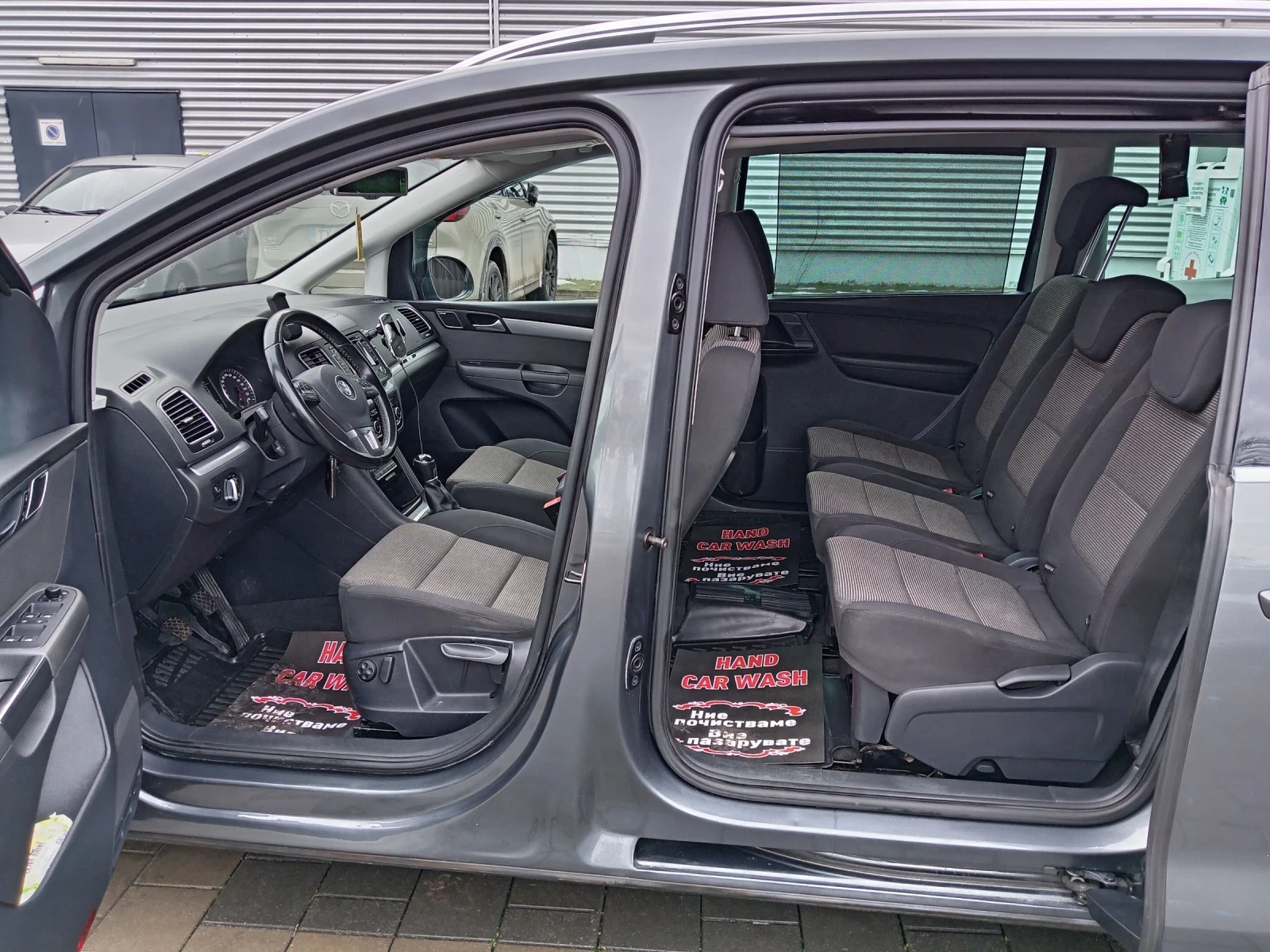 VW Sharan 2.0-140  - изображение 10