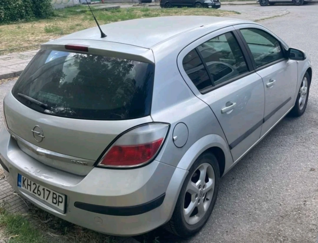 Opel Astra 1.7 CDTI - изображение 2