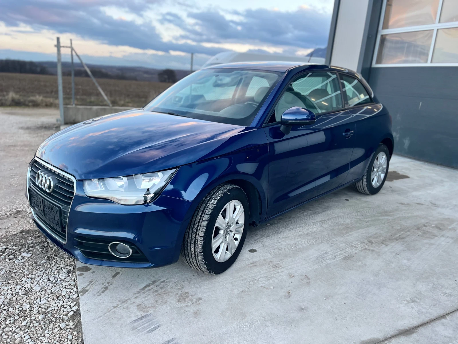 Audi A1 132000км - изображение 2