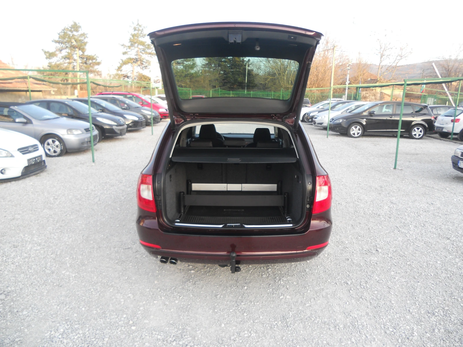 Skoda Superb 2.0TDI ЛИЗИНГ!!! 140 КОНСКИ СИЛИ, снимка 6 - Автомобили и джипове - 53815782