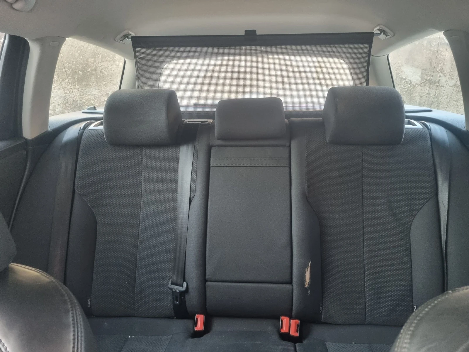 VW Passat, снимка 13 - Автомобили и джипове - 53828424