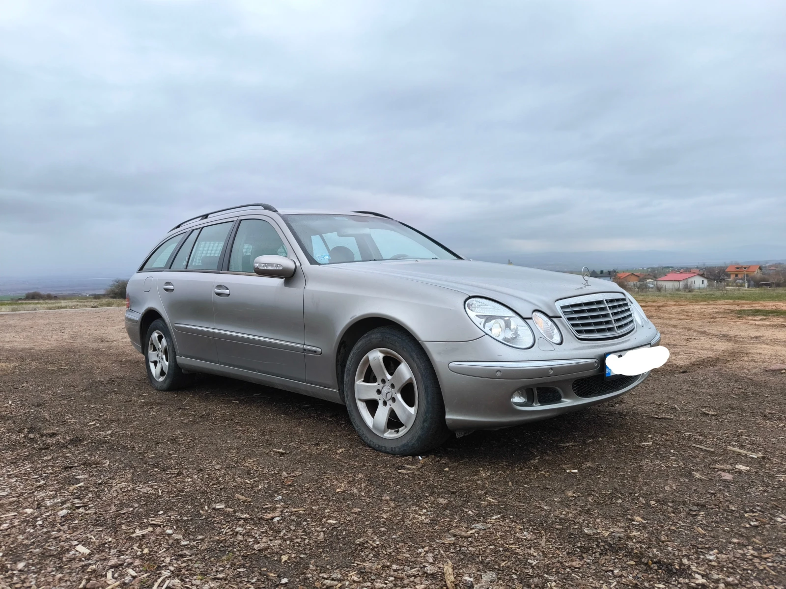 Mercedes-Benz E 320, снимка 3 - Автомобили и джипове - 54059476