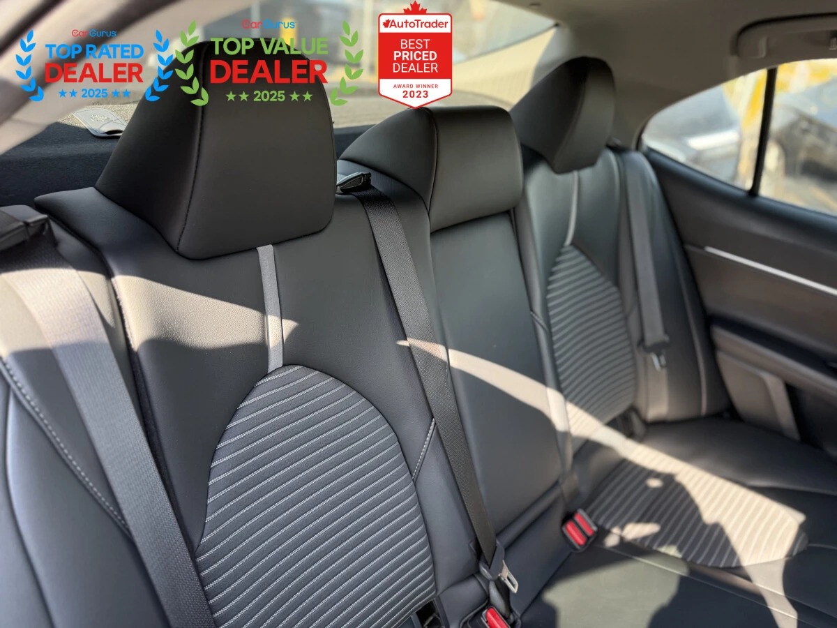 Toyota Camry SE, снимка 10 - Автомобили и джипове - 54163703