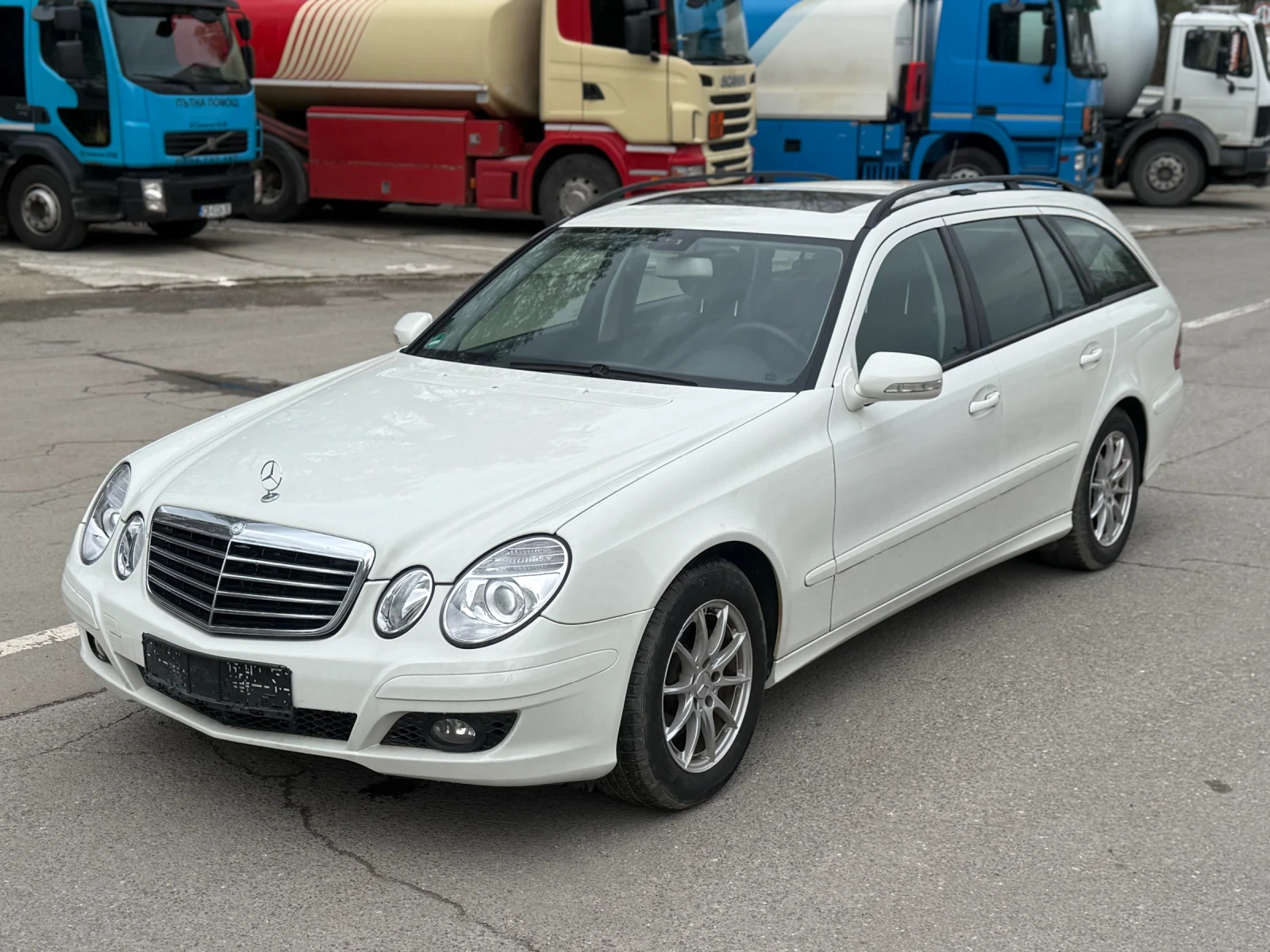 Mercedes-Benz E 220 ���� �� ��������� (������� ���� � ���) | Mobile.bg � ����������� 2