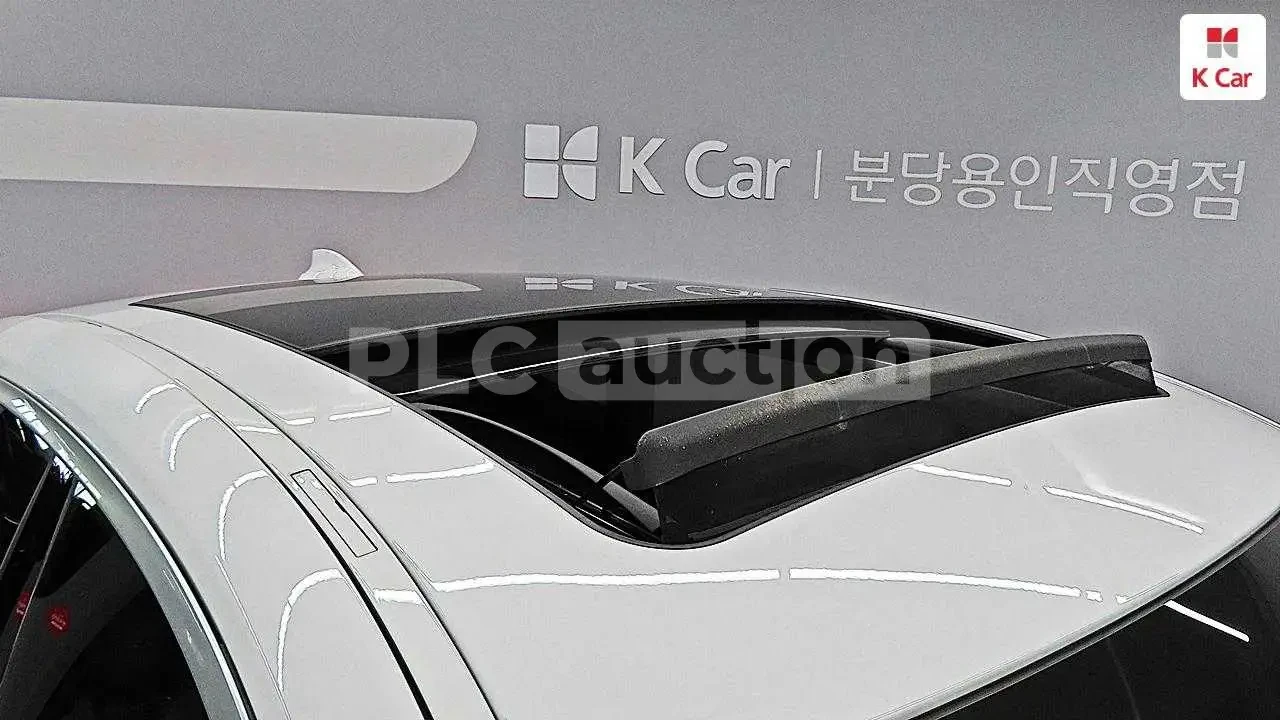 BMW 5 Gran Turismo 2.0L| HUD| PANO| 360CAM| AMBIENT| , снимка 7 - Автомобили и джипове - 54928261