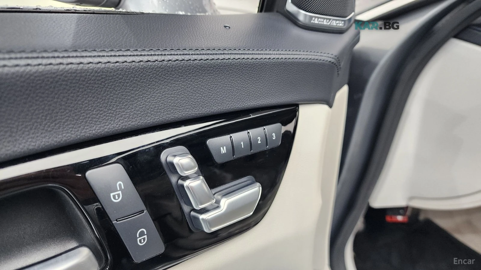 Mercedes-Benz CLS 63 AMG* КОЖА* ОБДУХВ* ПАНО* , снимка 16 - Автомобили и джипове - 55263717