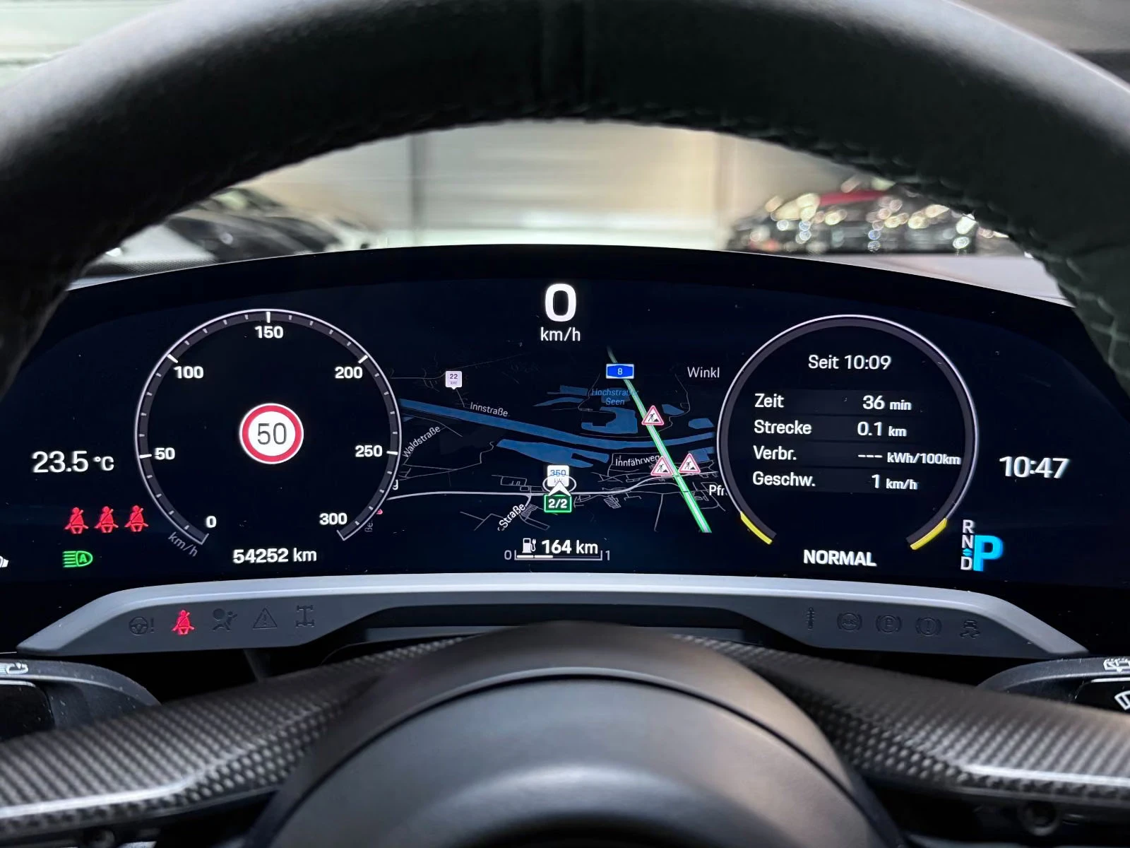 Porsche Taycan GTS/598HP/SPORT TURISMO/PANO/BOSE/360/ACC/845z, снимка 12 - Автомобили и джипове - 55824361