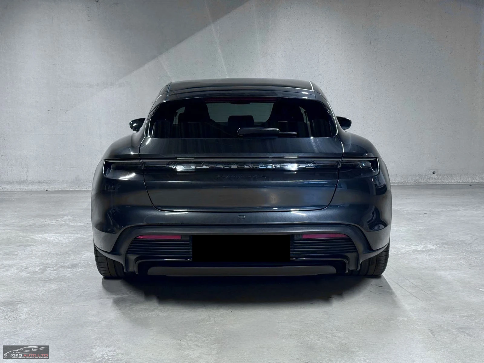 Porsche Taycan GTS/598HP/SPORT TURISMO/PANO/BOSE/360/ACC/845z, снимка 8 - Автомобили и джипове - 55824361