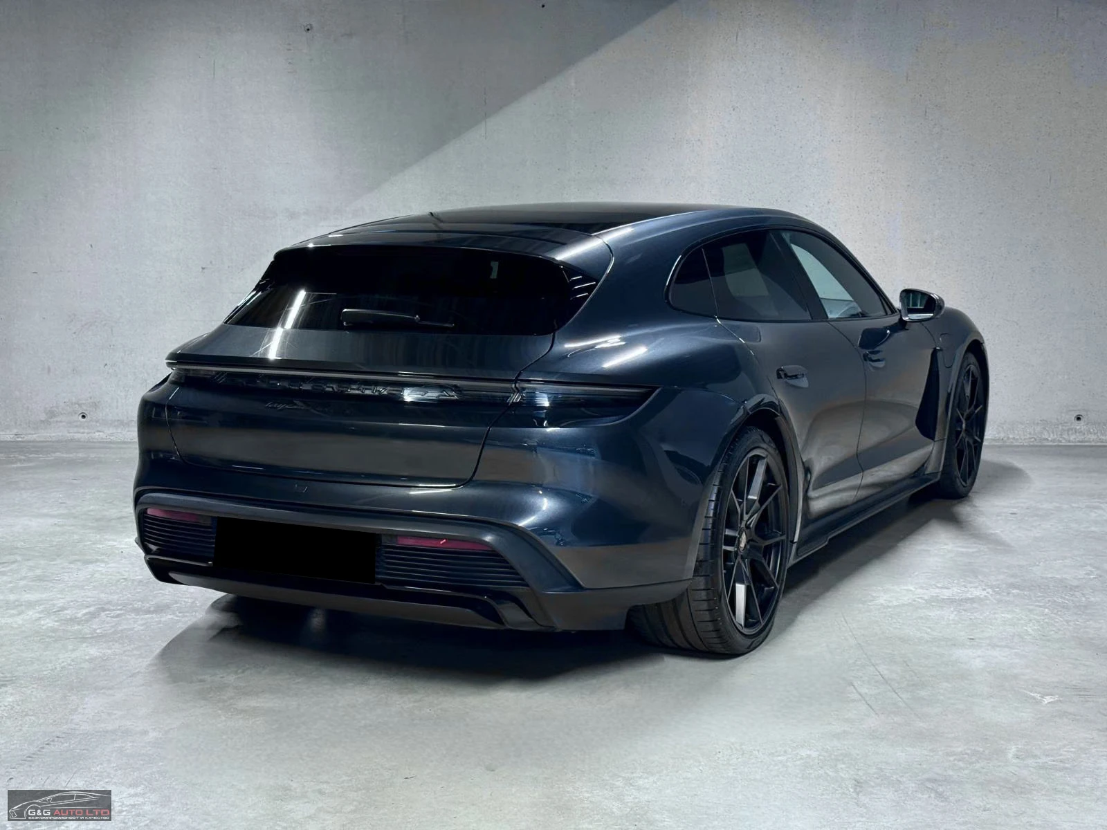 Porsche Taycan GTS/598HP/SPORT TURISMO/PANO/BOSE/360/ACC/845z, снимка 7 - Автомобили и джипове - 55824361
