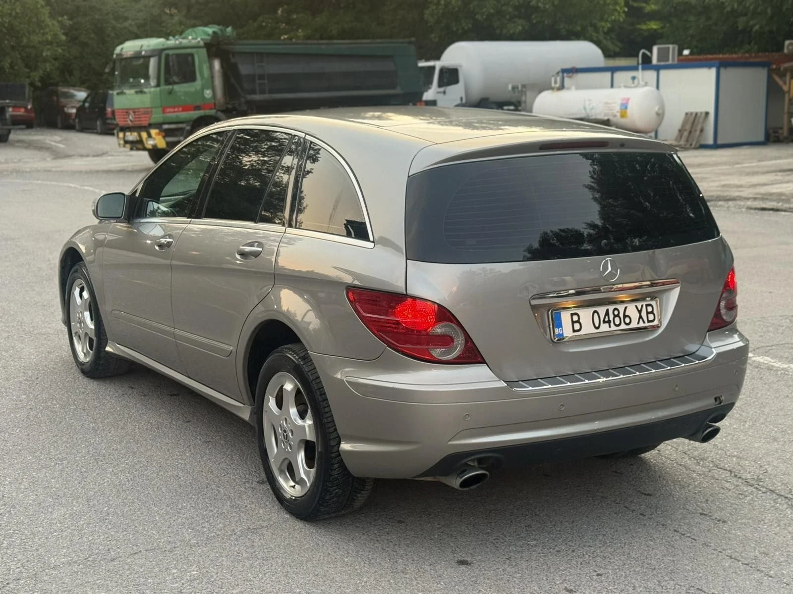 Mercedes-Benz R 280, снимка 4 - Автомобили и джипове - 55845000