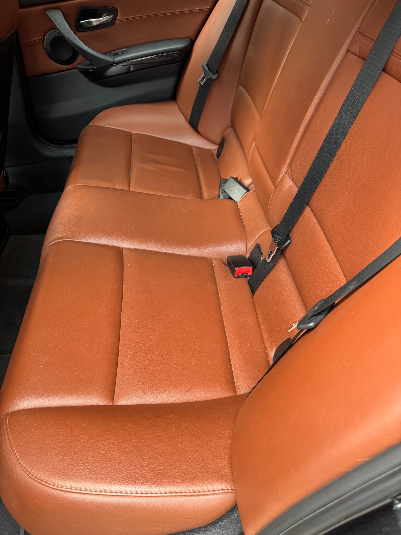 BMW 320 320 d  X-Drive 184ps Като Нов - FINAL EDiTiON, снимка 13 - Автомобили и джипове - 55972276