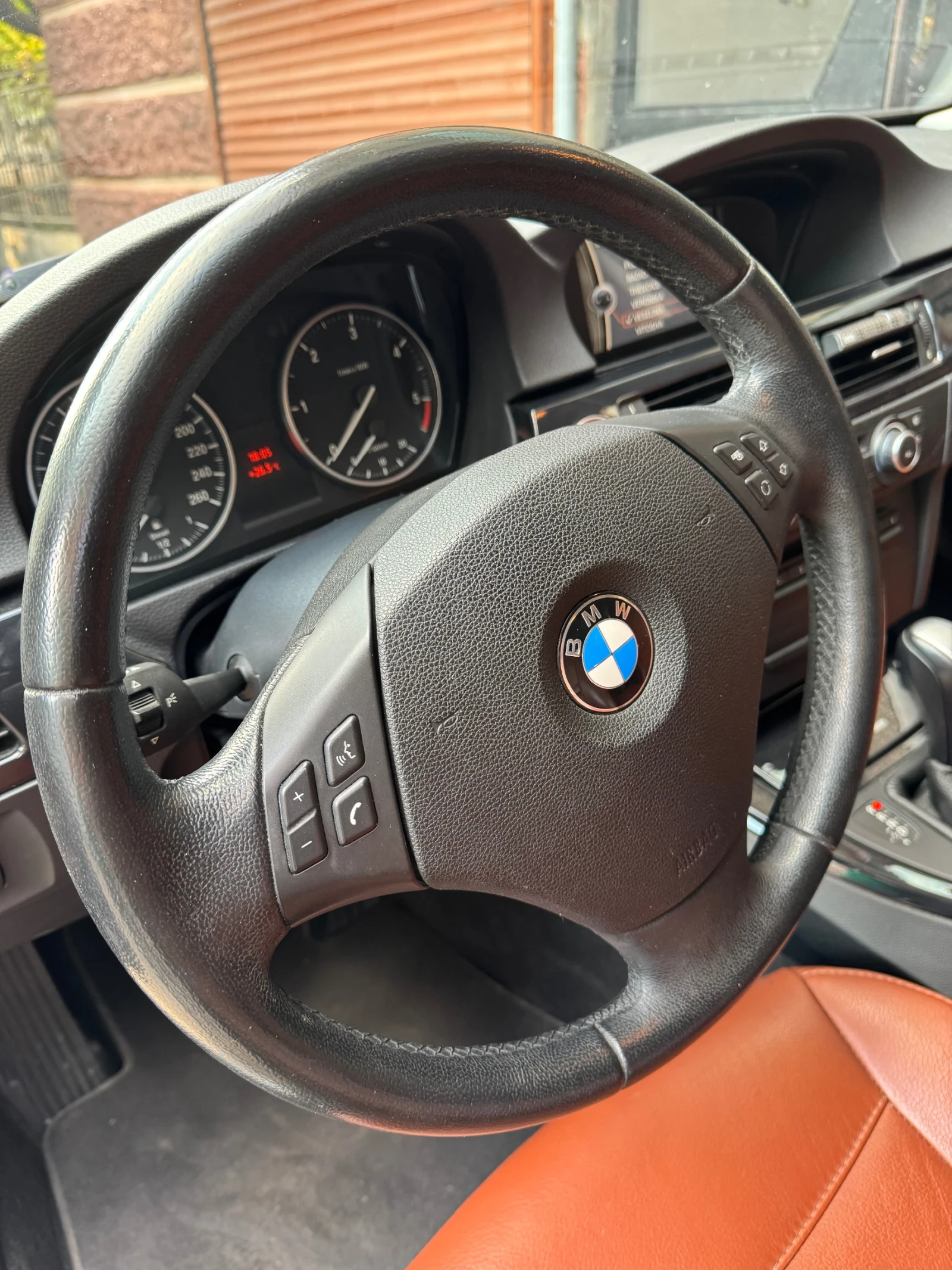 BMW 320 320 d  X-Drive 184ps Като Нов - FINAL EDiTiON, снимка 6 - Автомобили и джипове - 55972276