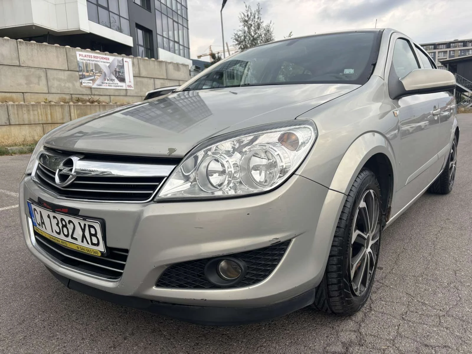 Opel Astra, снимка 14 - Автомобили и джипове - 56112661
