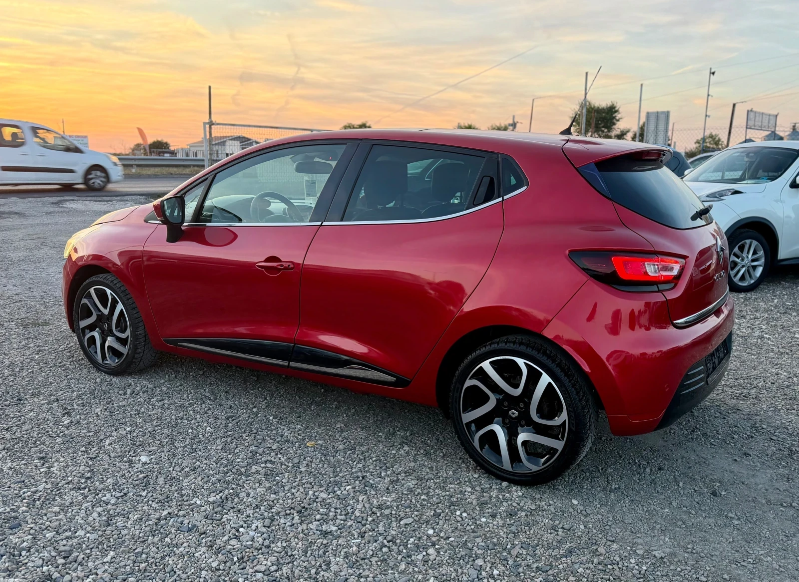 Renault Clio 1.5dCi 110kc* ENERGY EXCITE* ЛИЗИНГ * , снимка 6 - Автомобили и джипове - 56333427