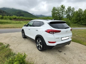 Hyundai Tucson 2.0 CRDI AWD Подгрев Обдухване Панорама Дистроник, снимка 5