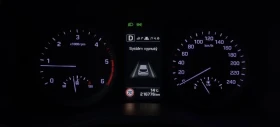 Hyundai Tucson 2.0 CRDI AWD Подгрев Обдухване Панорама Дистроник, снимка 16