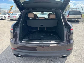 Porsche Cayenne * AWD * CARFAX * ОПЦИЯ ЗА ФИНАНСИРАНЕ, снимка 17