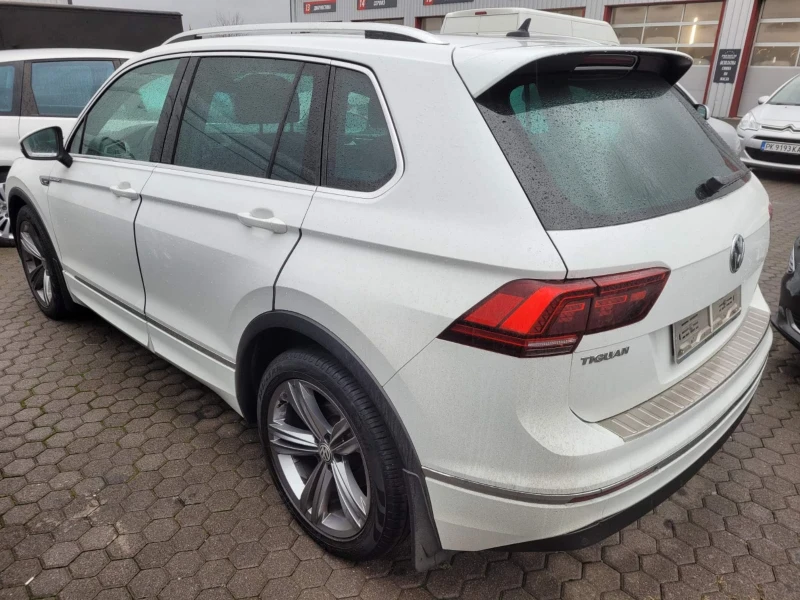 VW Tiguan 2.0TDI R-LINE FULL 120хил.ЛИЗИНГ , снимка 5 - Автомобили и джипове - 47984969