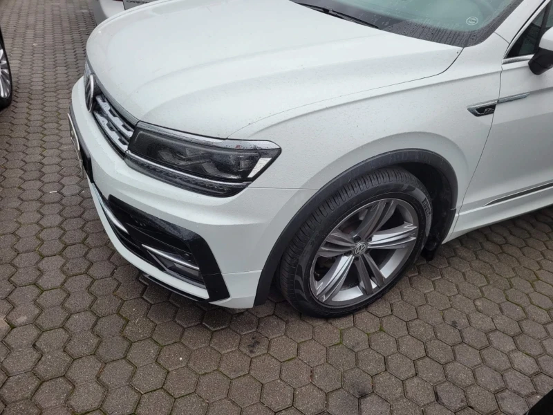 VW Tiguan 2.0TDI R-LINE FULL 120хил.ЛИЗИНГ , снимка 6 - Автомобили и джипове - 47984969