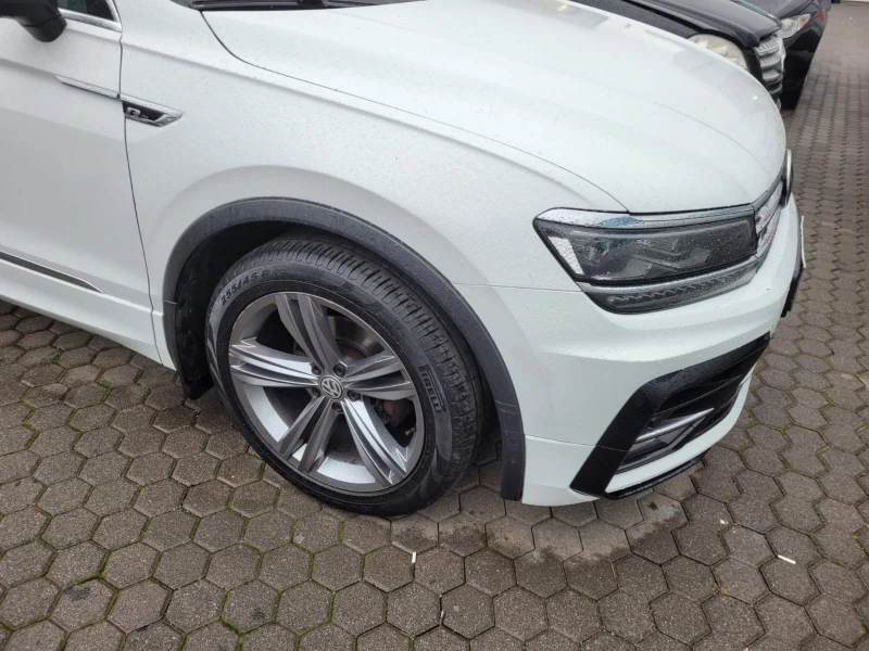 VW Tiguan 2.0TDI R-LINE FULL 120хил.ЛИЗИНГ , снимка 8 - Автомобили и джипове - 47984969