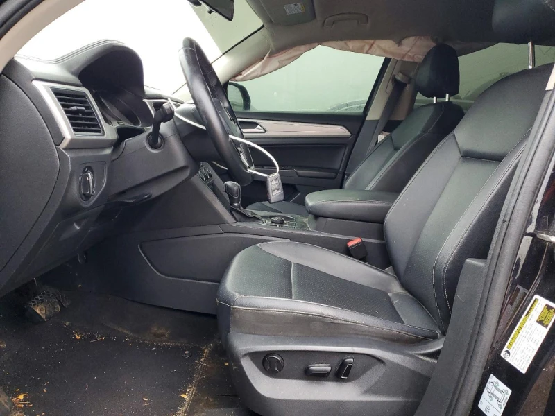 VW Atlas 3.6* SE* 4X4, снимка 8 - Автомобили и джипове - 53398345