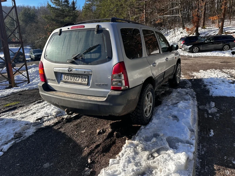 Mazda Tribute, снимка 2 - Автомобили и джипове - 53530600