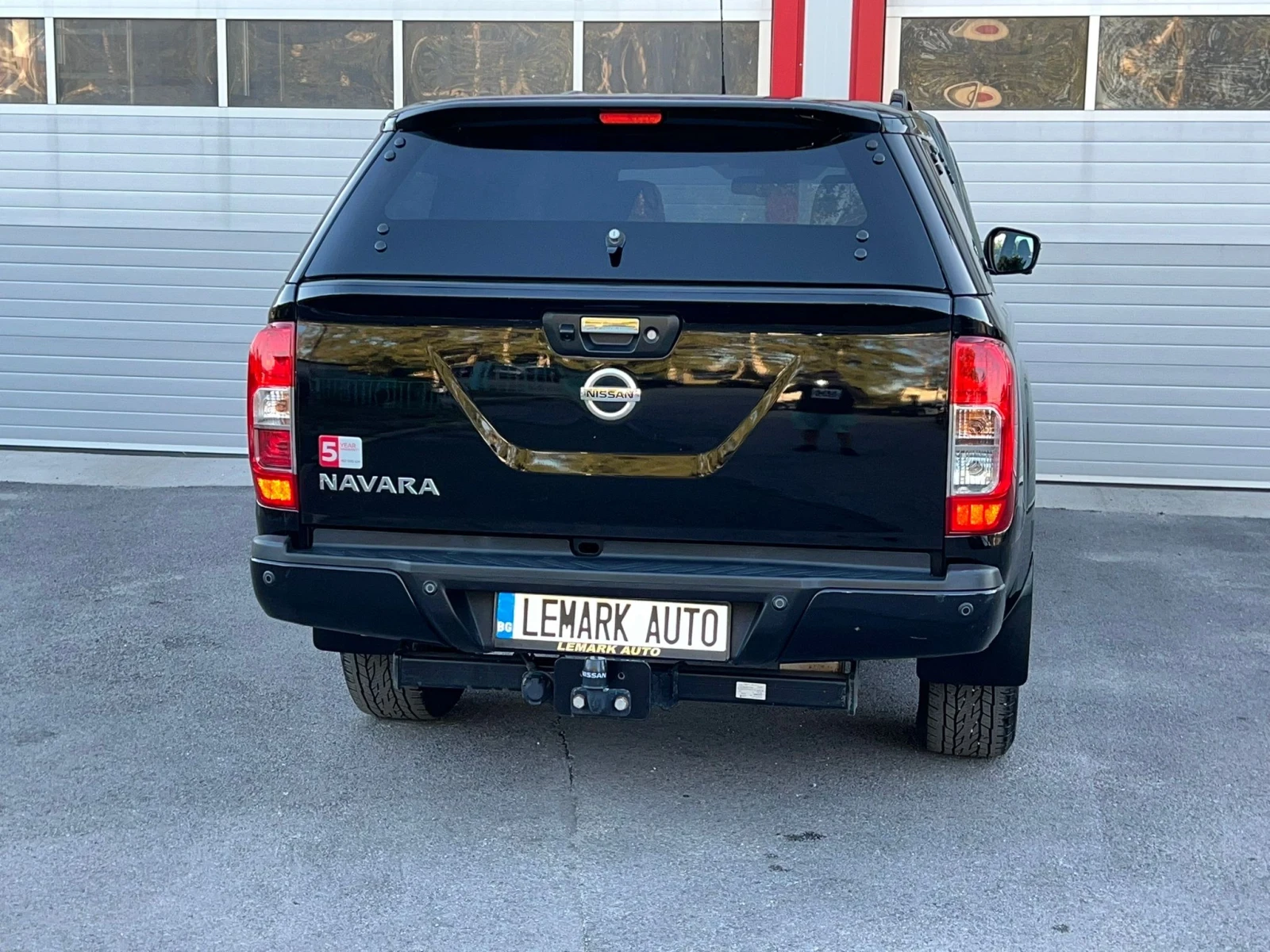 Nissan Navara 2.3DCI AUTOMATIK KEY LESS NAVI 360KAMERA EVRO 6B - изображение 8