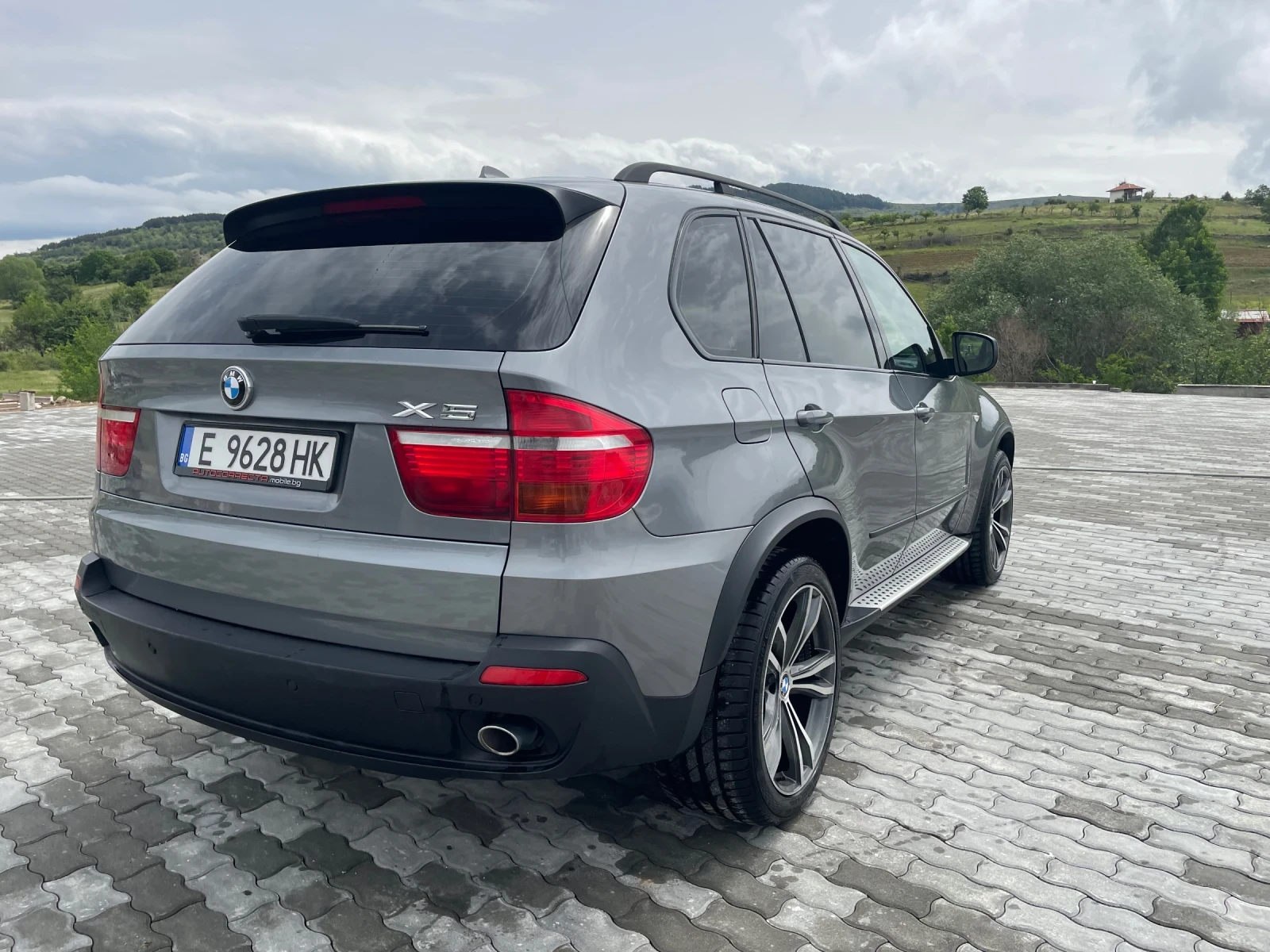 BMW X5 3.0 - изображение 9