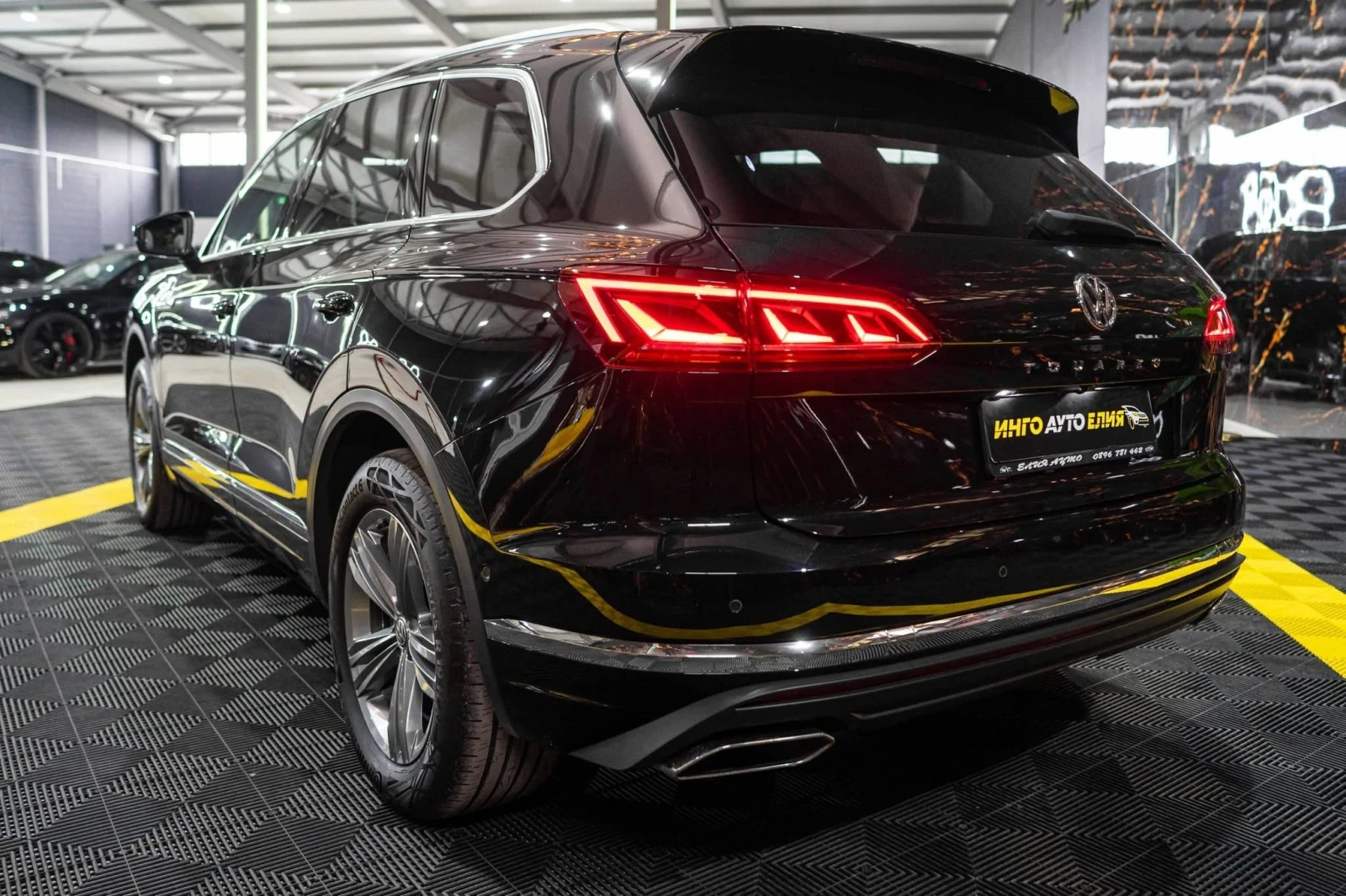 VW Touareg 50TDI 4MOTION FULL R LINE ПАНО ЛИЗИНГ 100% - изображение 5