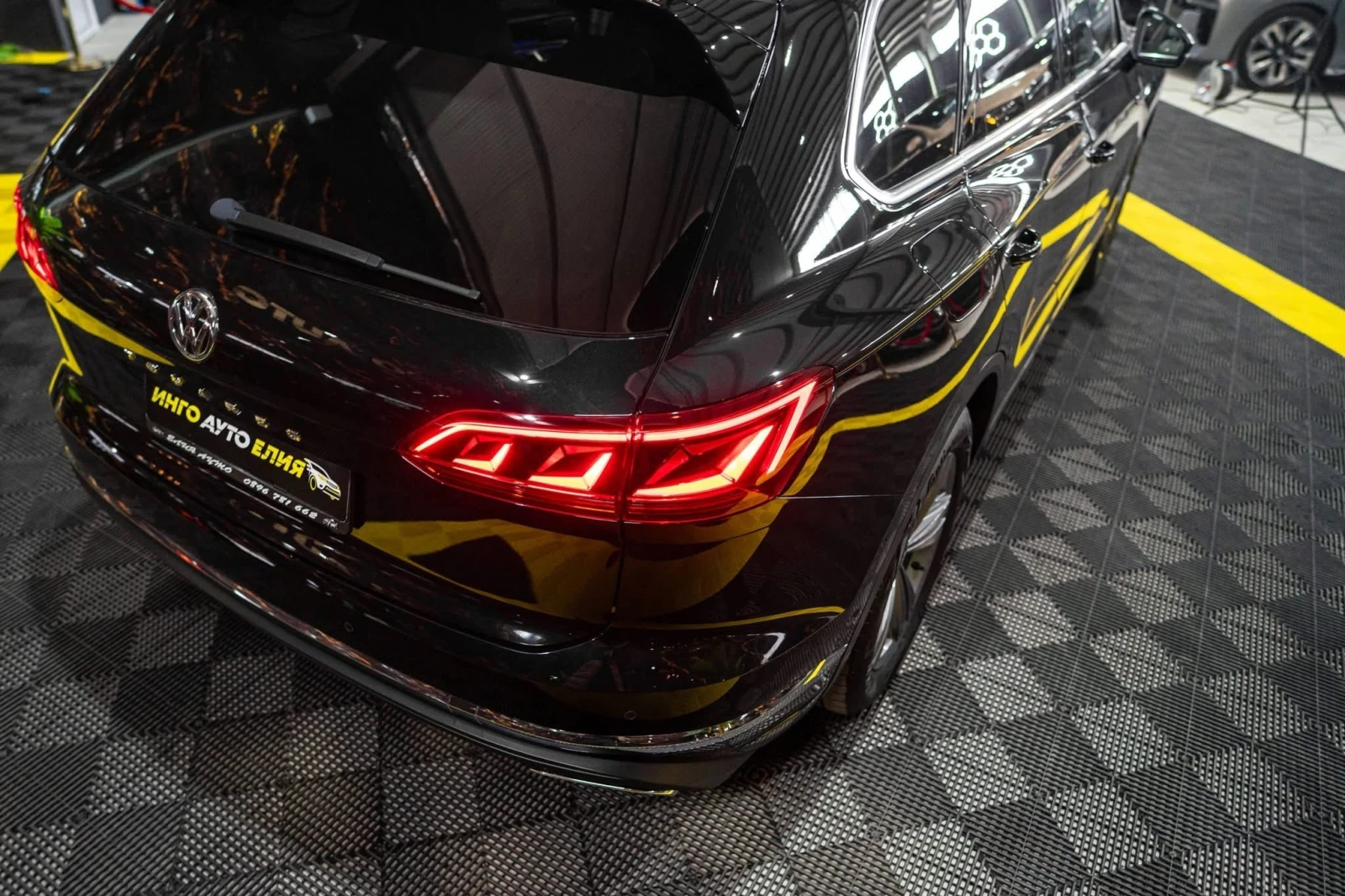 VW Touareg 50TDI 4MOTION FULL R LINE ПАНО ЛИЗИНГ 100% - изображение 8