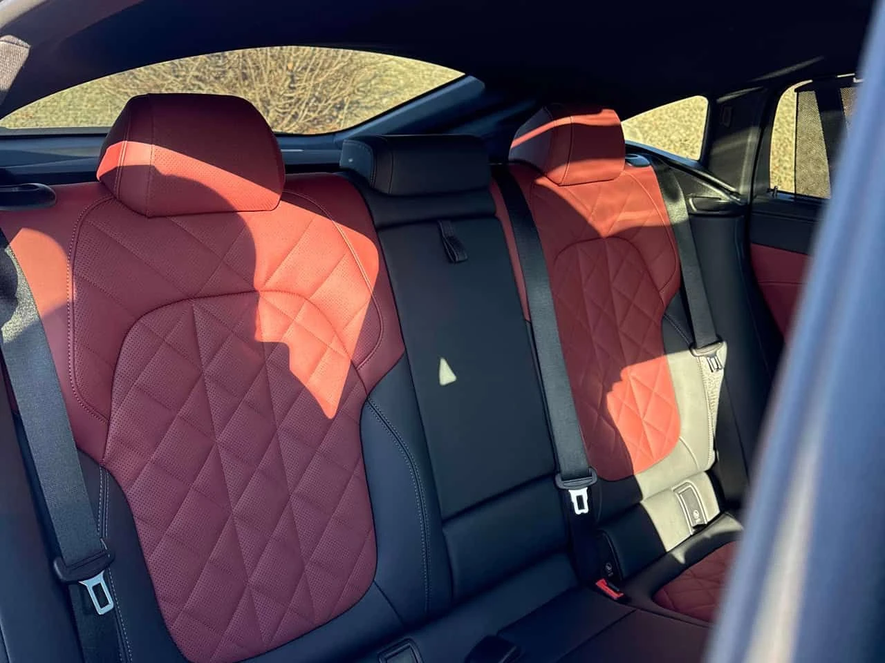 BMW X6 * xDrive40i * CARFAX * 360 * ХЕДЪП * HK* ОБДУХВАНЕ, снимка 14 - Автомобили и джипове - 53755559