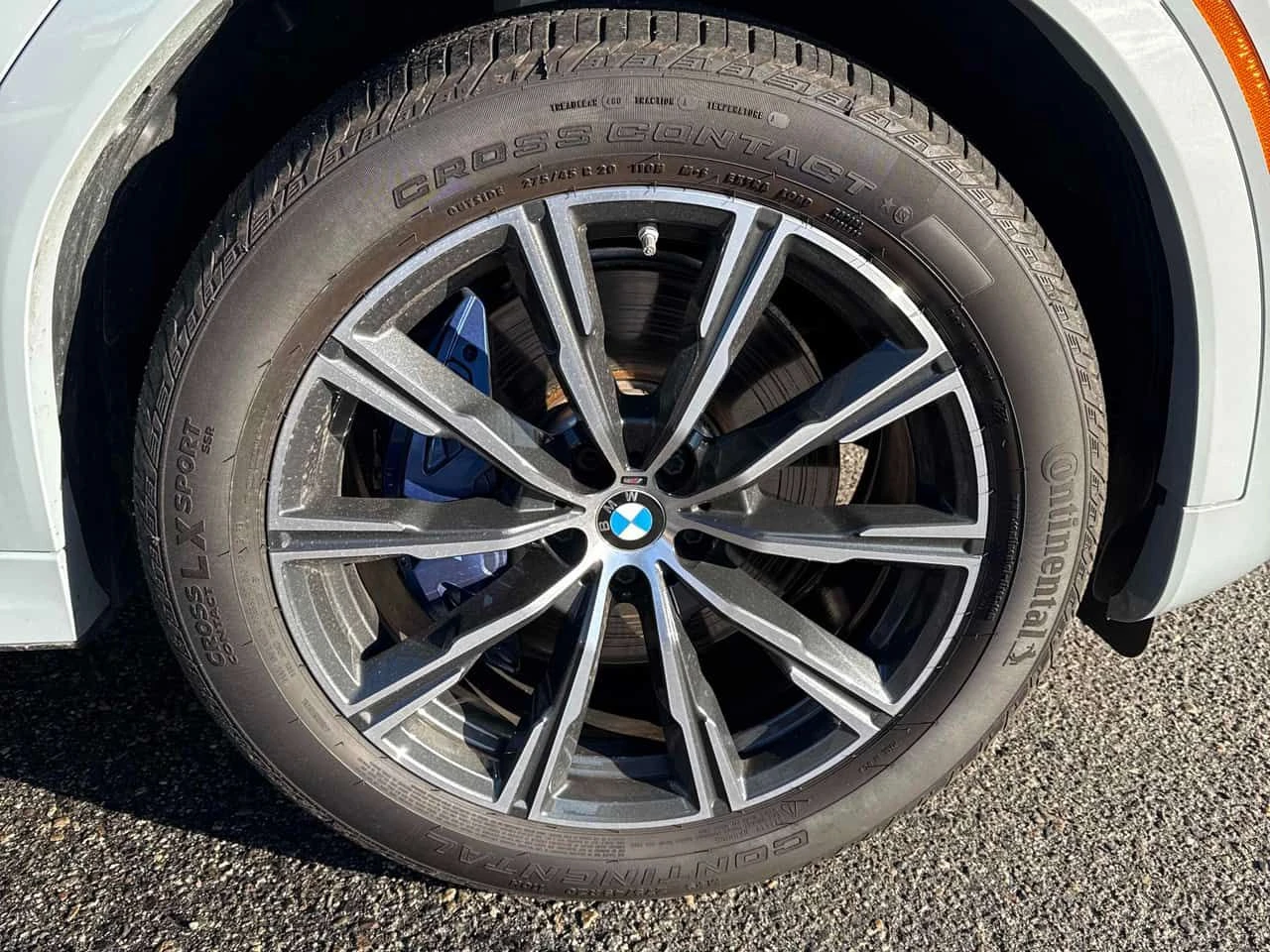 BMW X6 * xDrive40i * CARFAX * 360 * ХЕДЪП * HK* ОБДУХВАНЕ, снимка 7 - Автомобили и джипове - 53755559