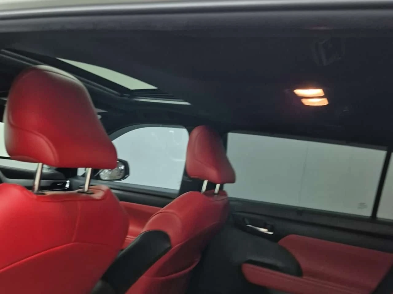 Toyota Highlander * XSE * CARFAX * 2 КЛЮЧА * ПОДГРЕВИ * ПОДГРЕВИ, снимка 12 - Автомобили и джипове - 53940431