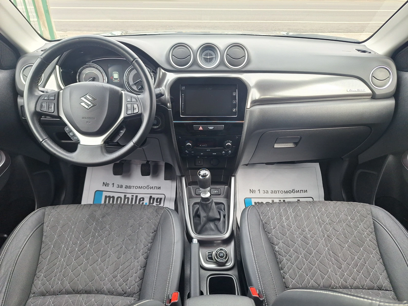 Suzuki Vitara 1.4 Booster Jet Hybrid 4x4 Navi Distronik Full!, снимка 11 - Автомобили и джипове - 54055280