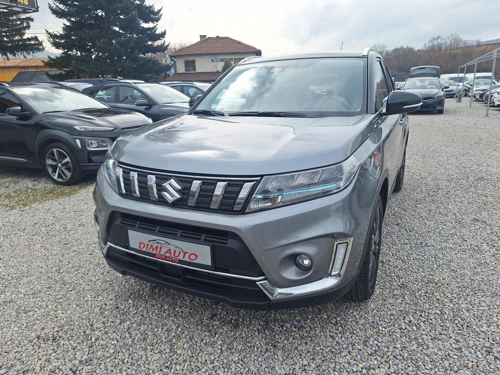 Suzuki Vitara 1.4 Booster Jet Hybrid 4x4 Navi Distronik Full!, снимка 7 - Автомобили и джипове - 54055280