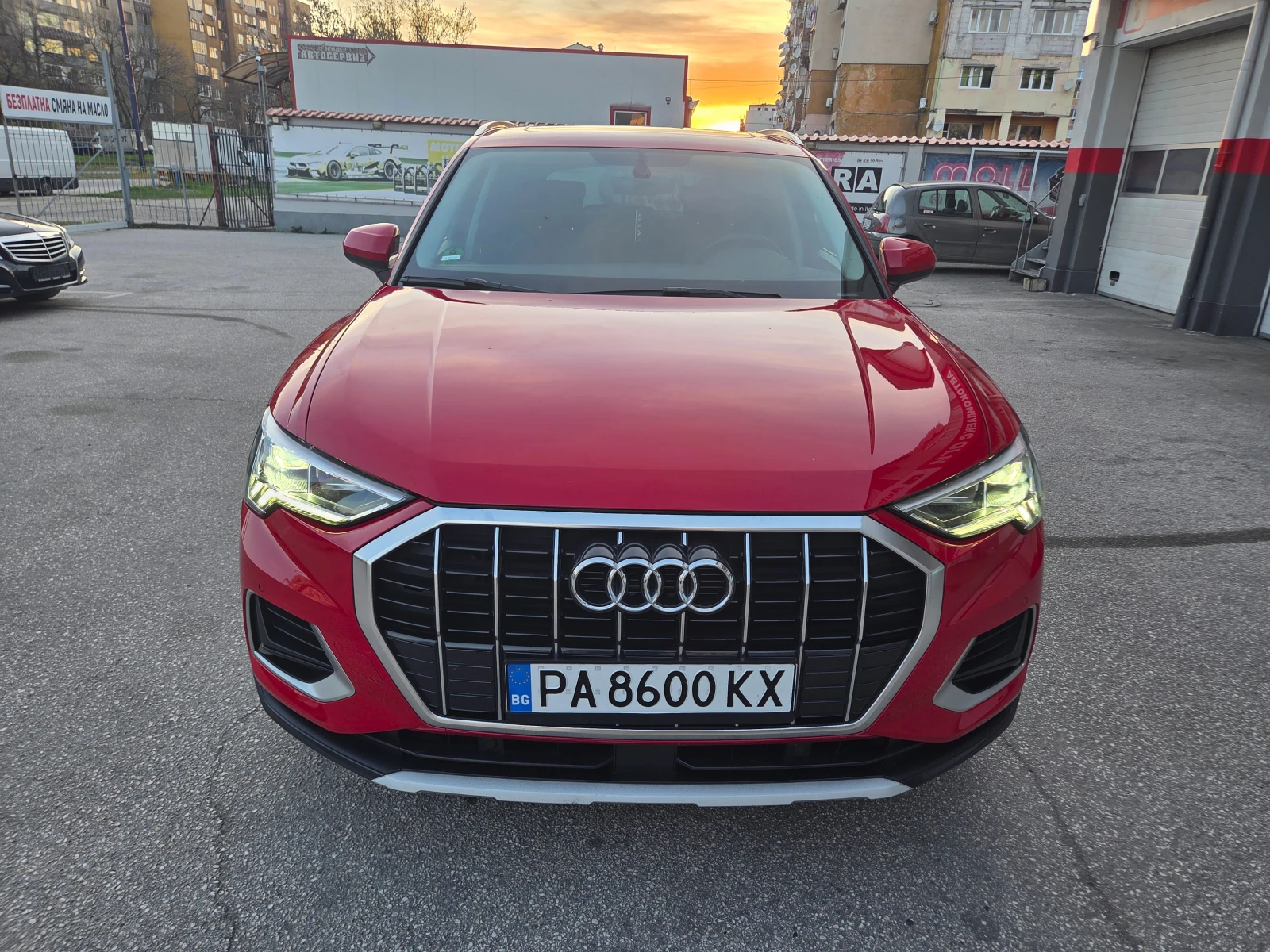 Audi Q3 35 TFSI/AT/Navi/Камера, снимка 8 - Автомобили и джипове - 54119799