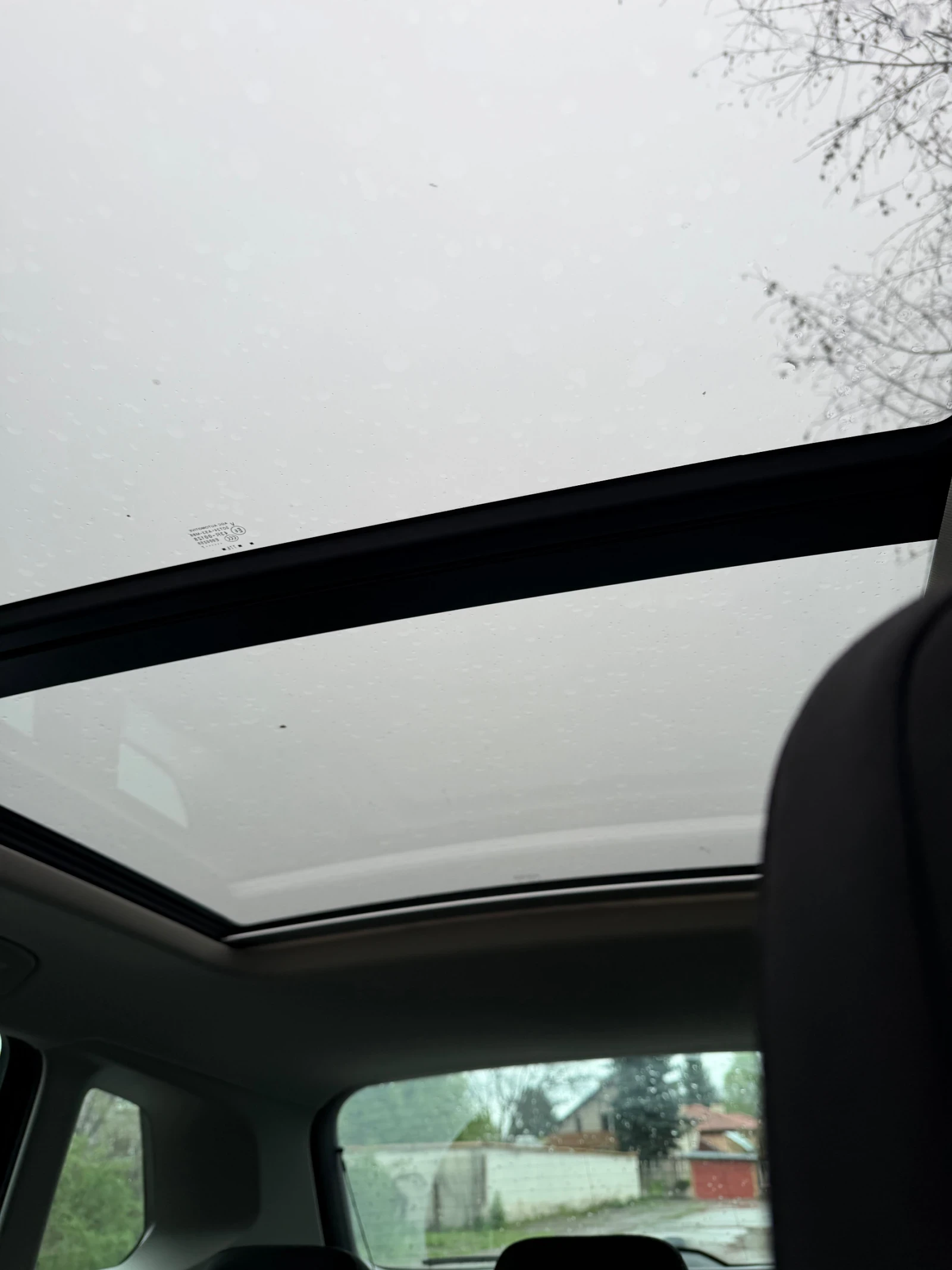 VW Tiguan, снимка 7 - Автомобили и джипове - 54270019