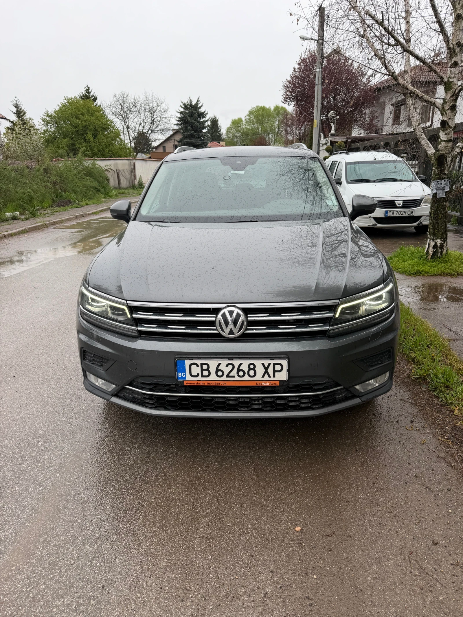 VW Tiguan, снимка 2 - Автомобили и джипове - 54270019