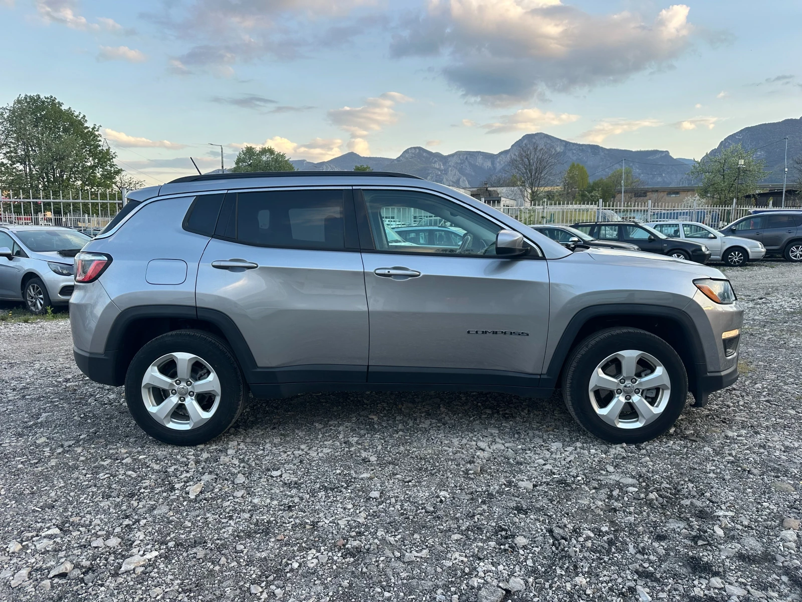 Jeep Compass 2, 4i 180kc NAVI 4X4 | Mobile.bg � ����������� 6