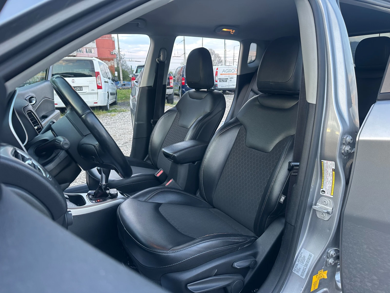 Jeep Compass 2, 4i 180kc NAVI 4X4 | Mobile.bg � ����������� 9