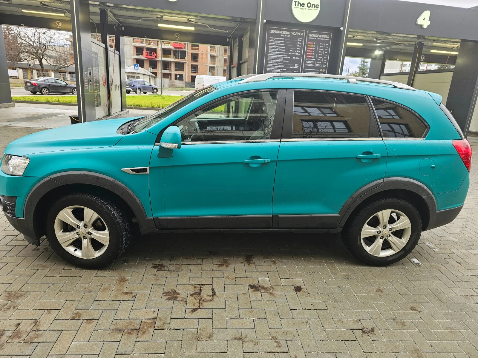 Chevrolet Captiva, снимка 7 - Автомобили и джипове - 54296230