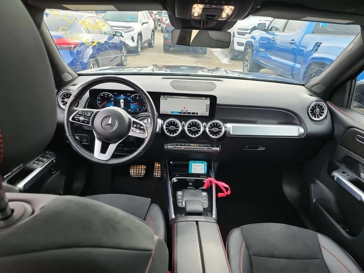 Mercedes-Benz GLB 250 AMG Line * 4matic * Без инциденти * CARFAX * , снимка 5 - Автомобили и джипове - 54627087