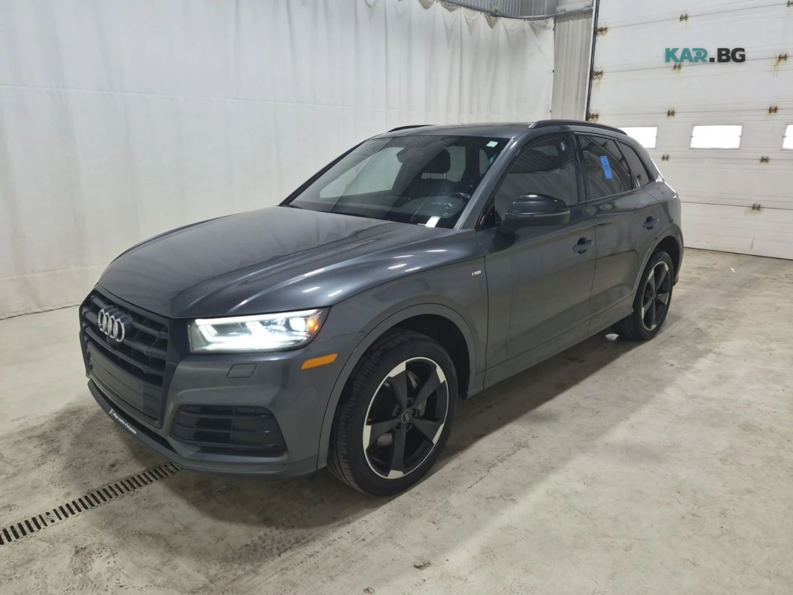 Audi Q5 S Line * Keyless * 360 * АвтоКредит * (ЦЕНА ДО БГ)