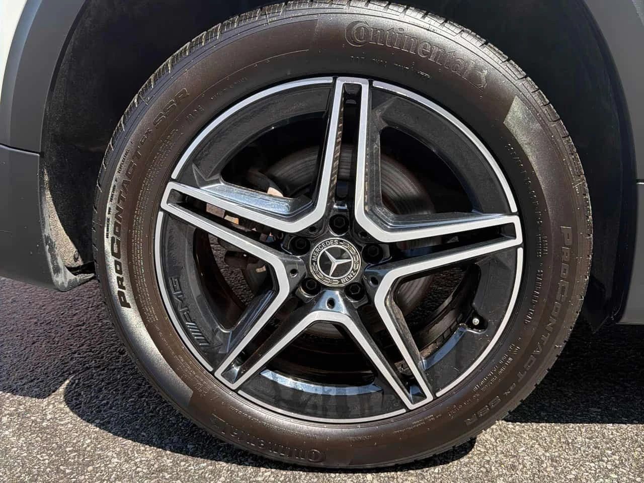 Mercedes-Benz GLB 250 АМГ ПАКЕТ/CARFAX/360 КАМ/ПАНО/ПОДГРЕВ/КЛИП, снимка 12 - Автомобили и джипове - 55583151