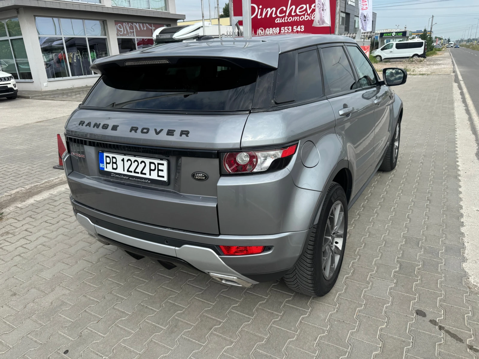 Land Rover Range Rover Evoque 2.2 D 4x4, снимка 6 - Автомобили и джипове - 55739905