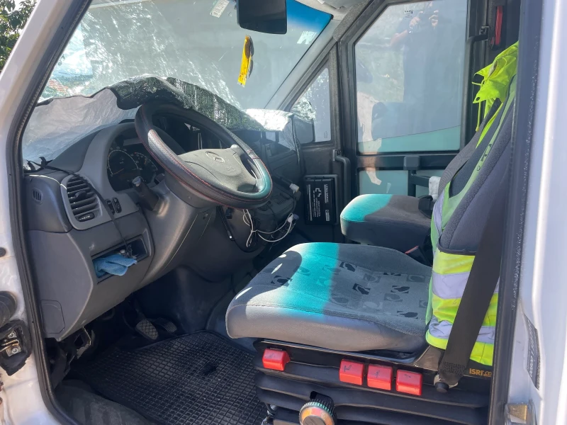 Mercedes-Benz Sprinter 316, снимка 9 - Бусове и автобуси - 52700543