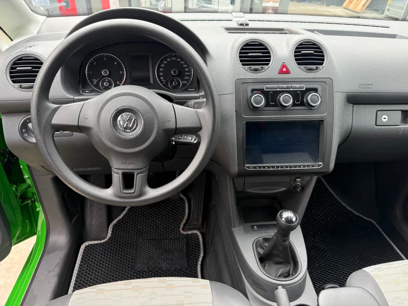 VW Caddy 1.6 TDI MAXI, снимка 12 - Бусове и автобуси - 53401916