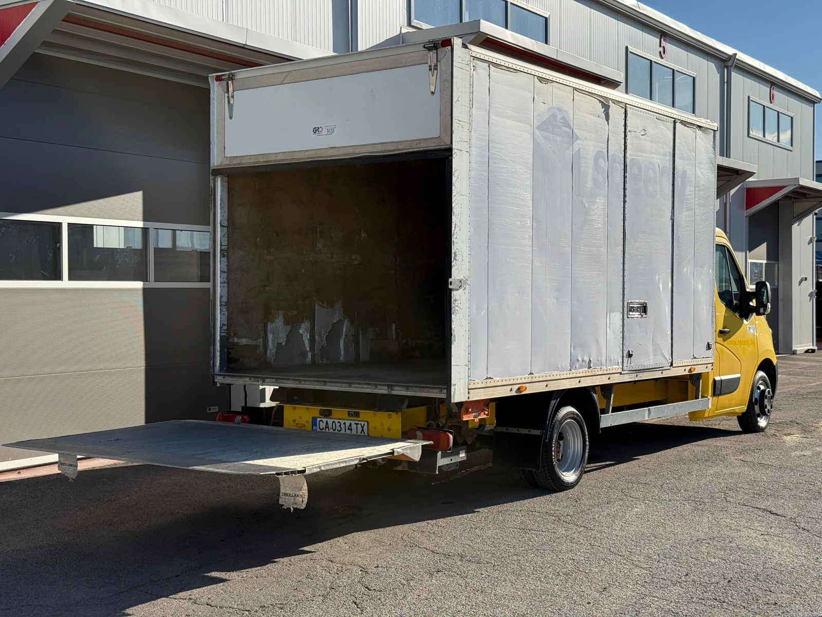 Renault Master 2.3 DCI Фургон с падащ борд - изображение 5