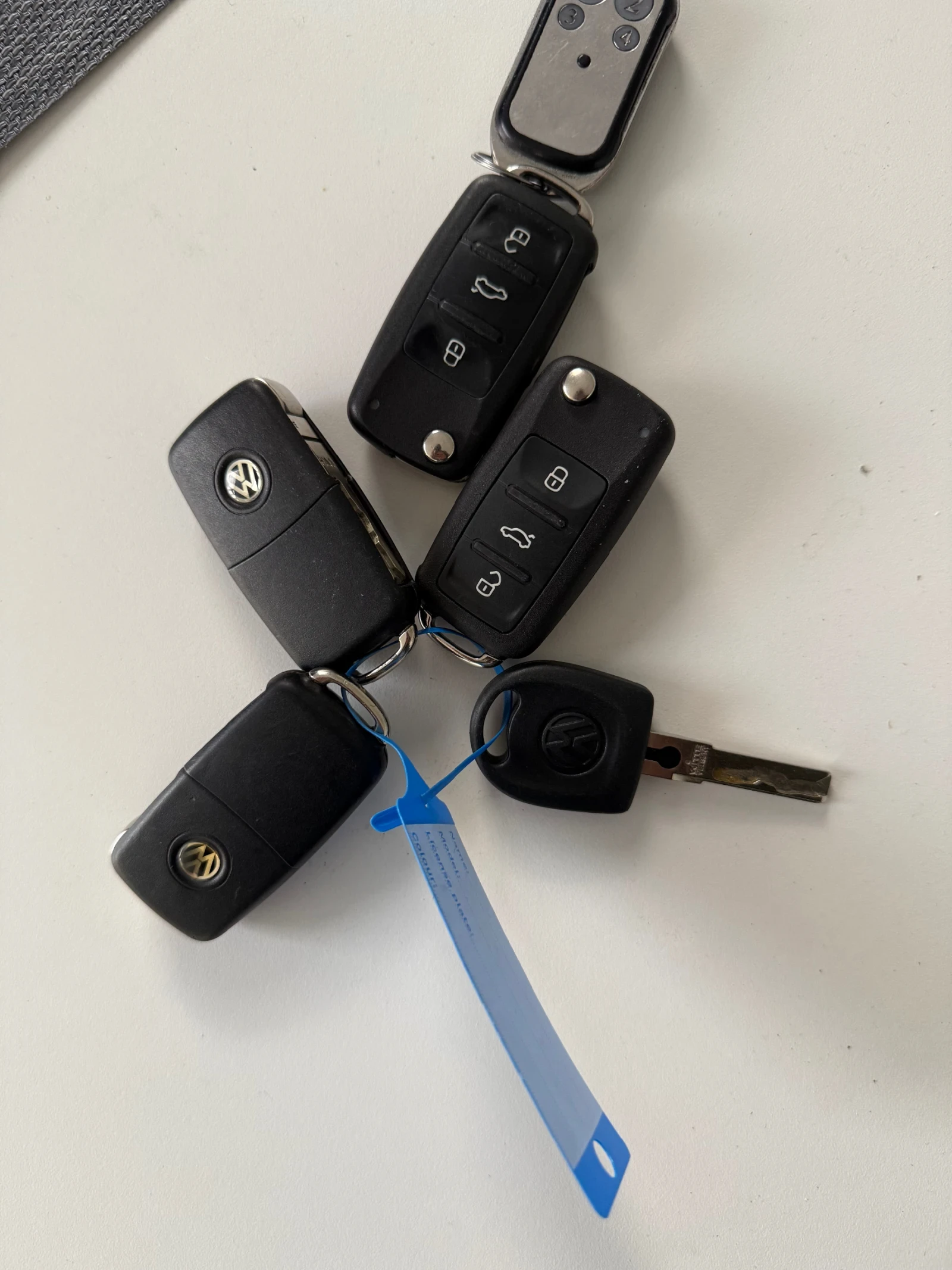 VW Caddy 1.6 TDI MAXI | Mobile.bg � ����������� 16