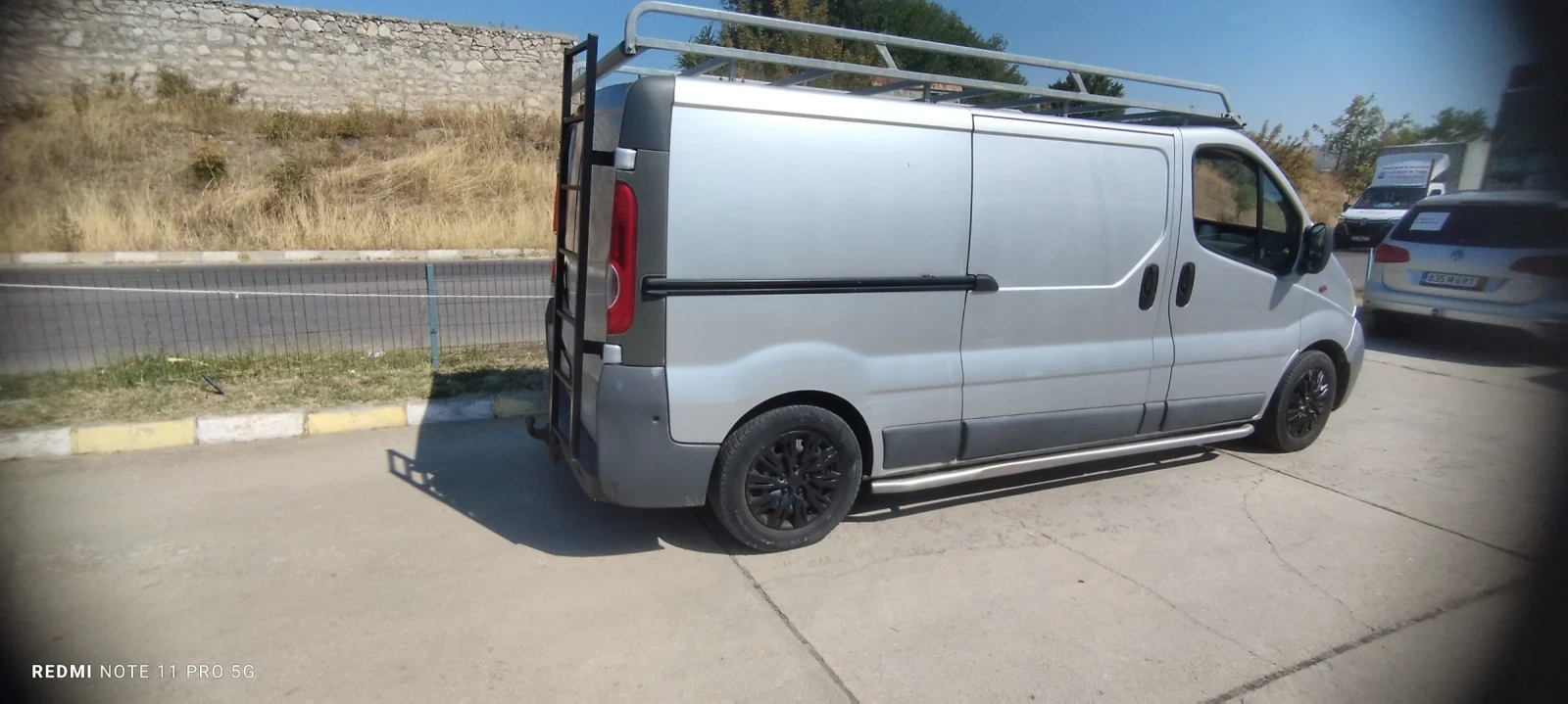 Opel Vivaro 2.5cdti, снимка 4 - Бусове и автобуси - 55727404